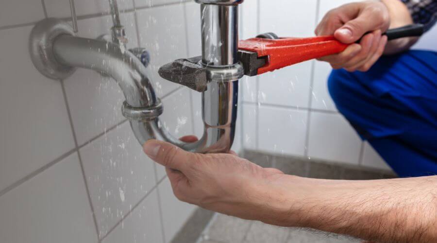 Professional emergency plumbing in Readlyn, IA